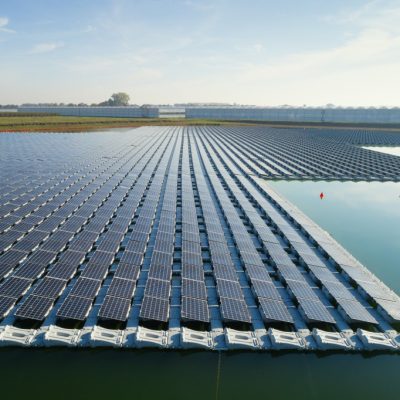 World’s Largest Floating solar power plant – The top 4’s